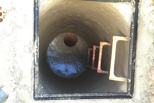 Trabajos de pocería | Arqueta de registro terminada Arqueta de registro terminada